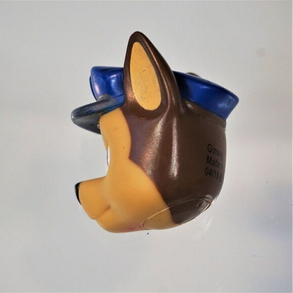Paw Patrol Chase Bath Squirter Vintage 1982 Ginsey Kids Bath Toys - Picture 3 of 4